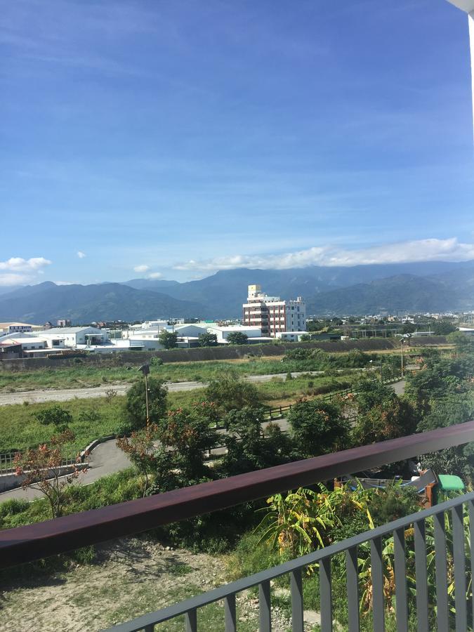 Tiin Tinn - Rivershore B&B Taitung Екстериор снимка